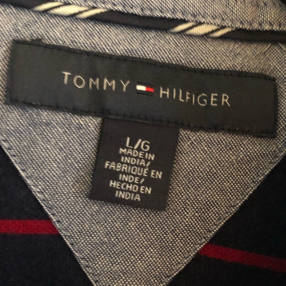 Tommy Hilfiger Polo shirt in excellent condition - Picture 2 of 2